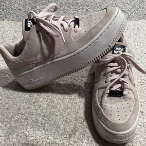 Nike Women's Size 6 Air Force 1 Sage Low Sneakers Barely Rose Pink AR5339-604